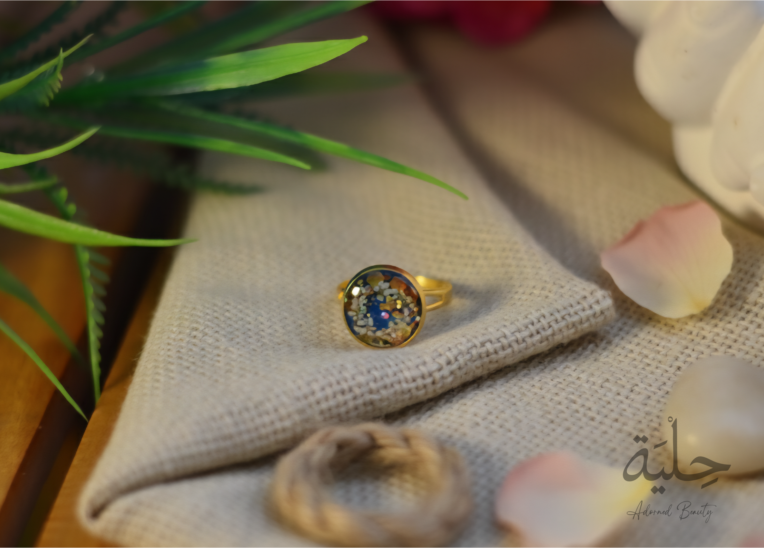 Fresh, feminine, and built around the pieces